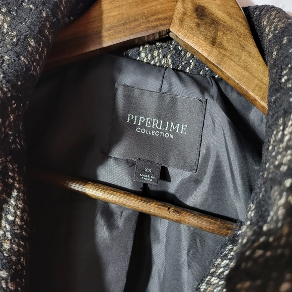 Piperlime Lace Overlay Trench Coat - Picture 3 of 7